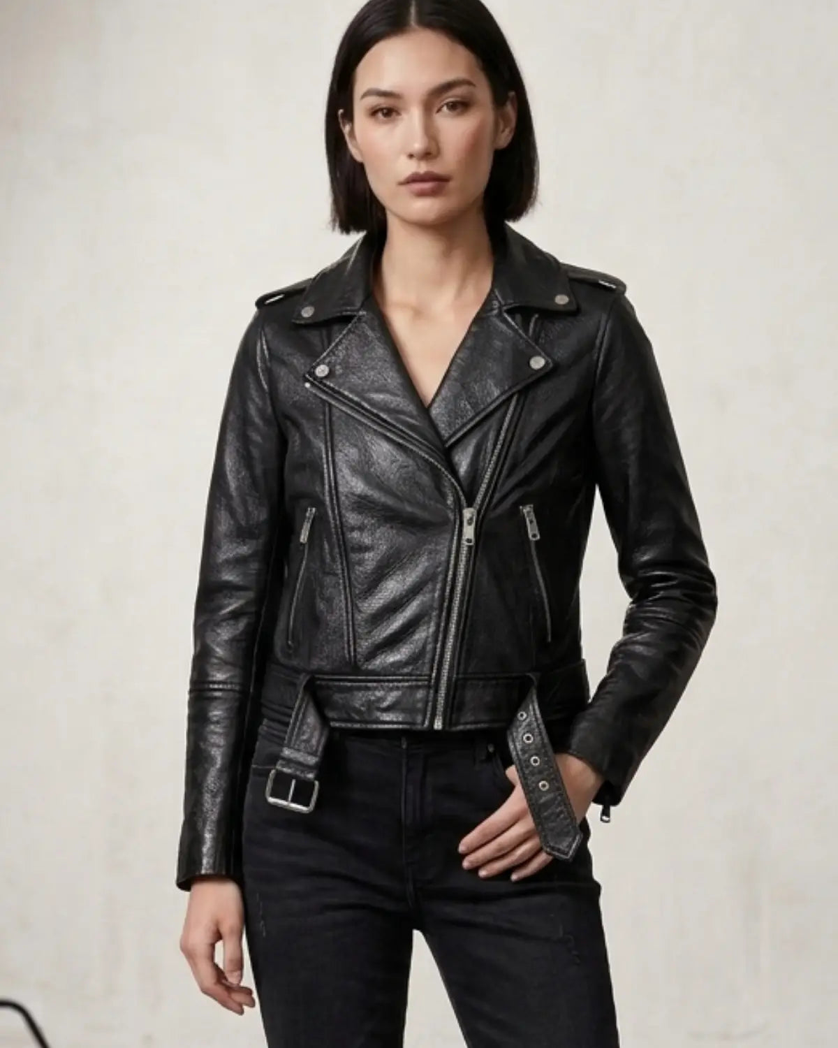 Women's Short Cropp Jacket with Bubbled Leather Washed Waxed effects