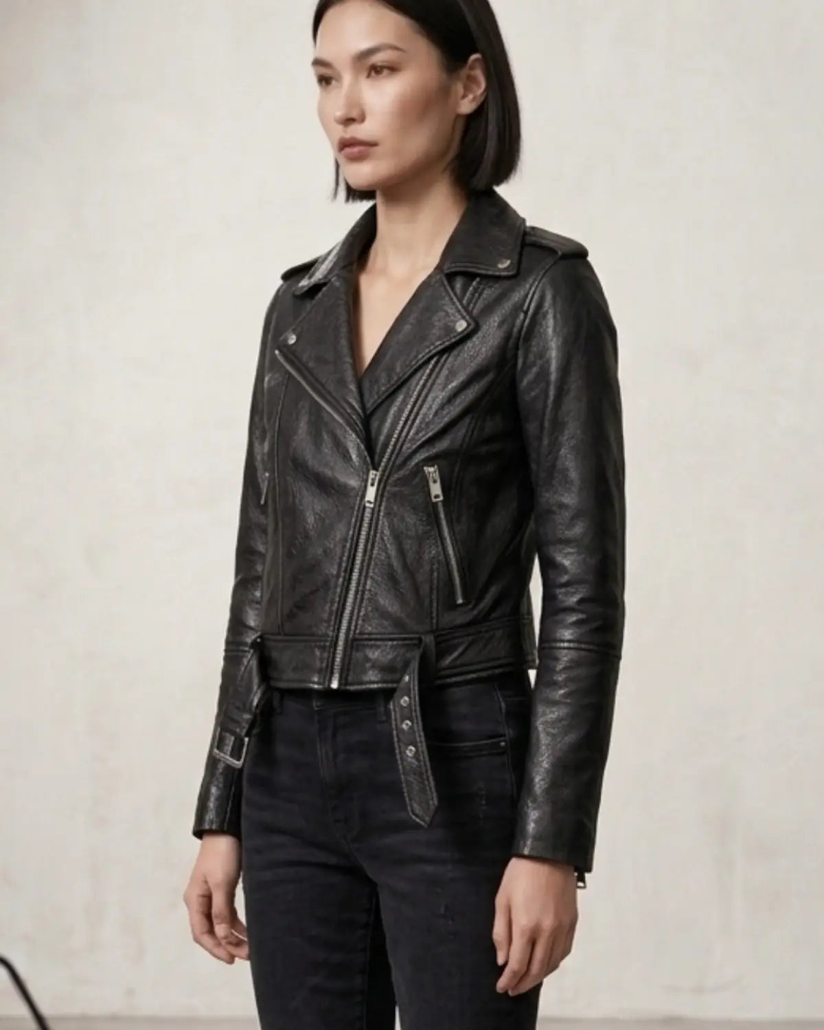 Women's Short Cropp Jacket with Bubbled Leather Washed Waxed effects
