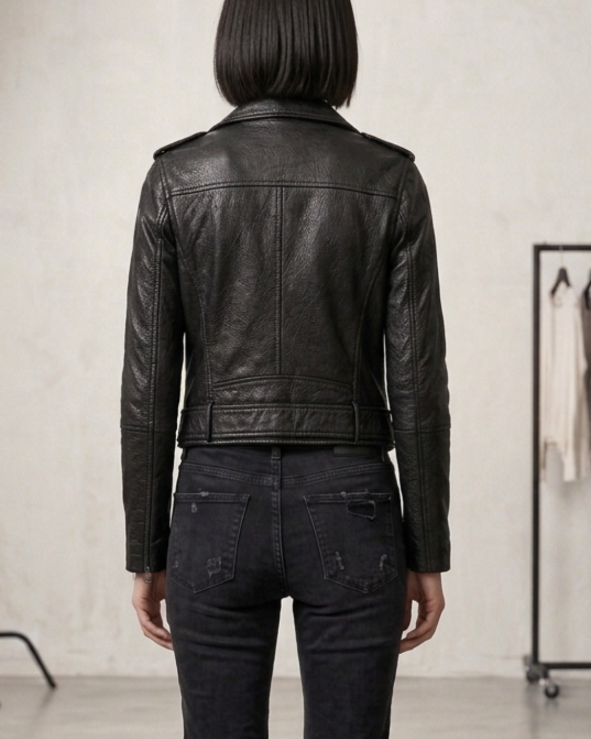 Women's Short Cropp Jacket with Bubbled Leather Washed Waxed effects