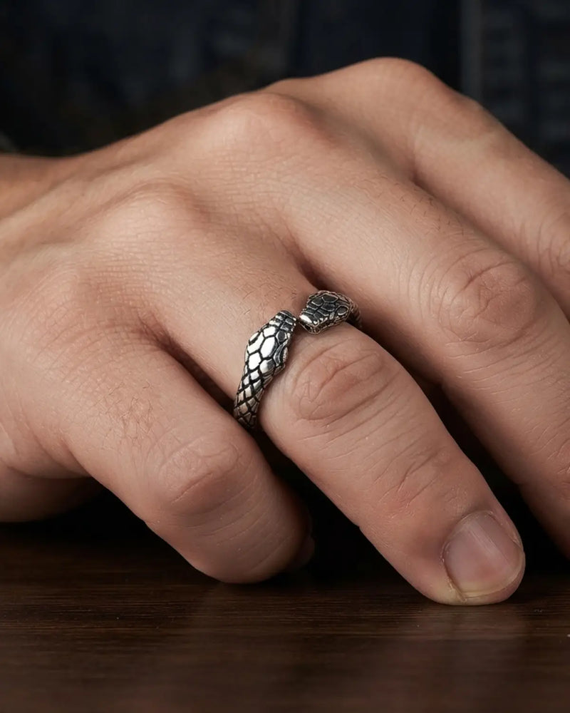 Gothic Double-Headed Snake Ring 