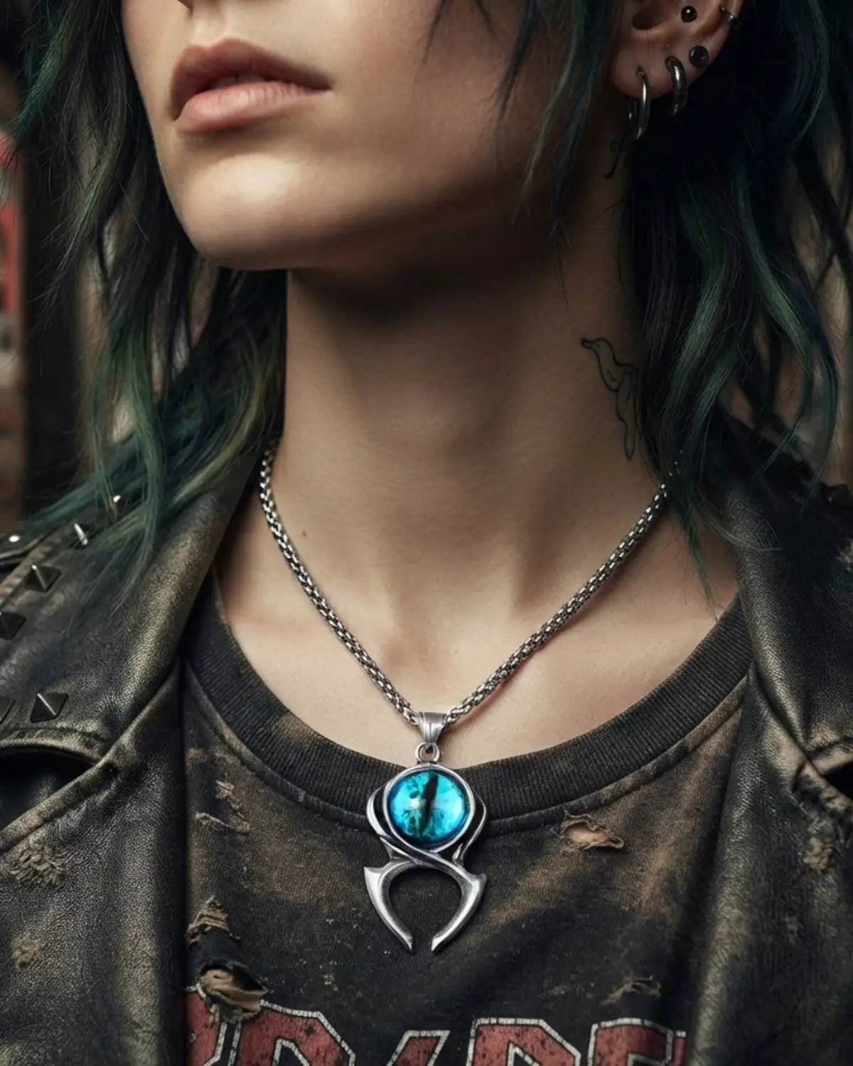 Gothic Dragon Eye Pendant Necklace – Stainless Steel Fantasy Jewelry for Men & Women