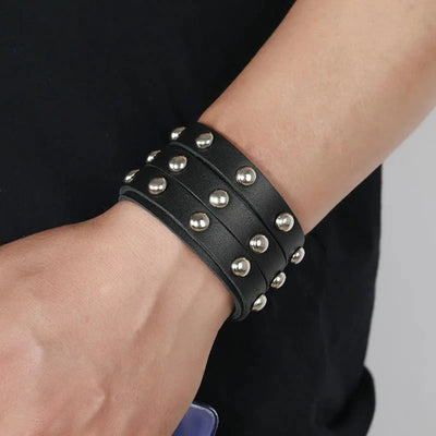 Handmade Multi-Layer Genuine Leather Fashion Bracelet for Unisex Punk Rivet Cowhide Bracelet