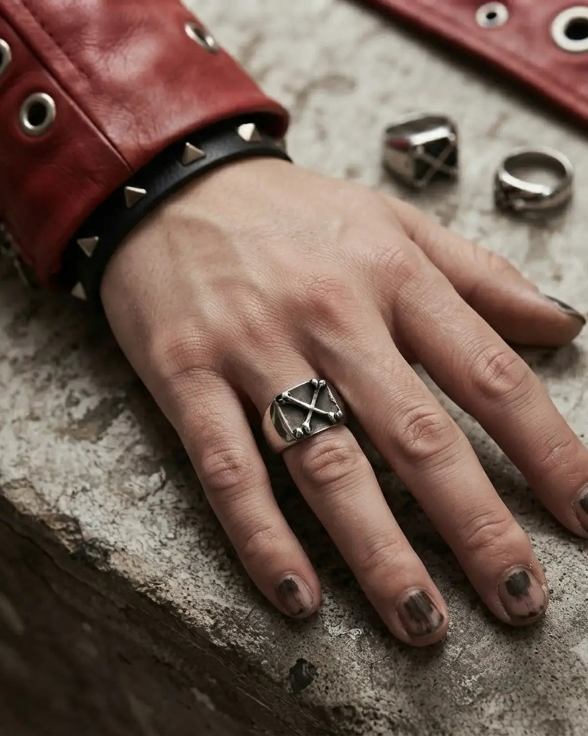 CROSSBONE SIGNET STAINLESS STEEL RING/ VIKING PUNK GOTHIC