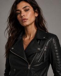 Leather Motorcycle Biker Washed Women Jacket with Multi Zippers