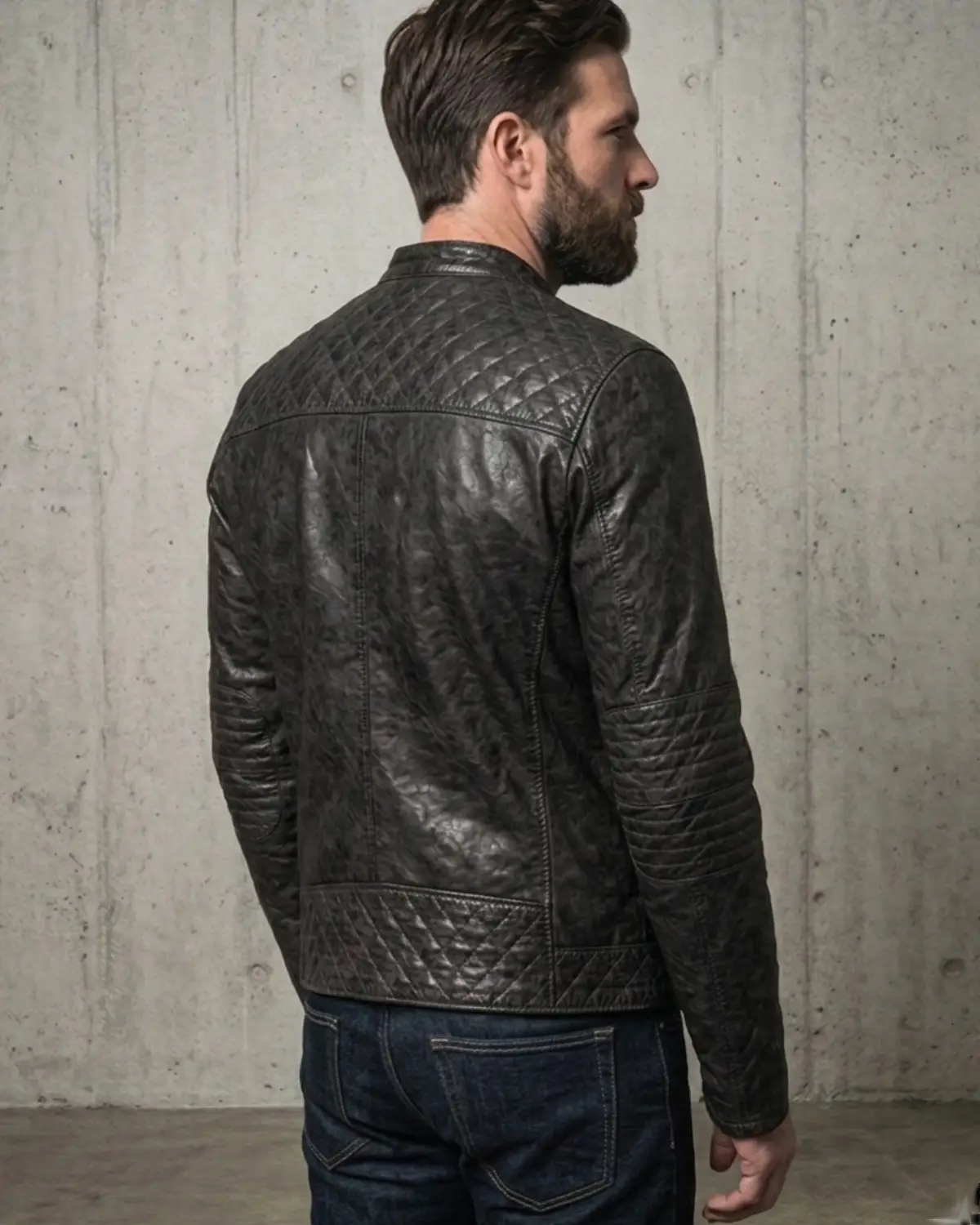 Men's Leather Washed Vintage Biker Studded Jacket