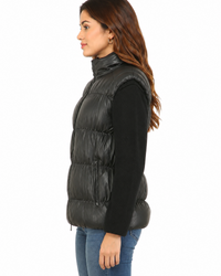 Designer Women Leather Puffer Down Jacket without Sleeve