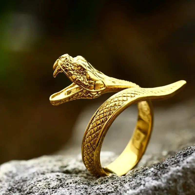 Gothic Fangs Snake Ring – Stainless Steel Open-Band Serpent Jewelry gold