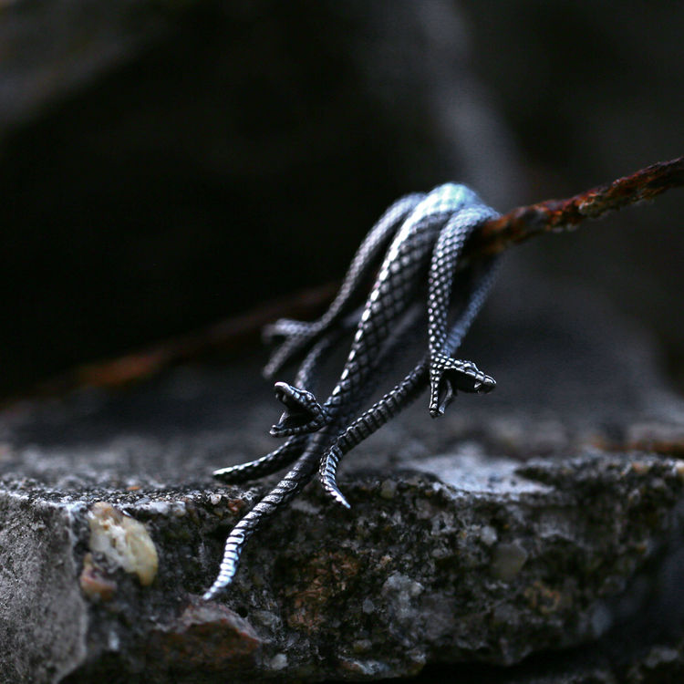 Stainless Steel 3 Wild Snakes Pendant Necklace 