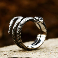 VENOMOUS COIL STAINLESS STEEL WRAP RING